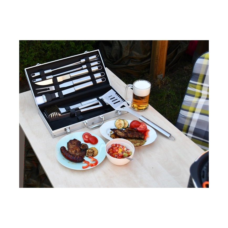 Σετ εργαλείων BBQ ανοξείδωτο ατσάλι με τσάντα 18 τμχ
