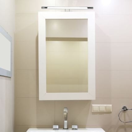 Φωτισμός καθρέφτη LED LED/9W/230V 3000K 50cm γυαλιστερό χρώμιο