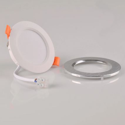 Χωνευτό Φωτιστικό LED ZOE LED/4,8W/230V ασήμι