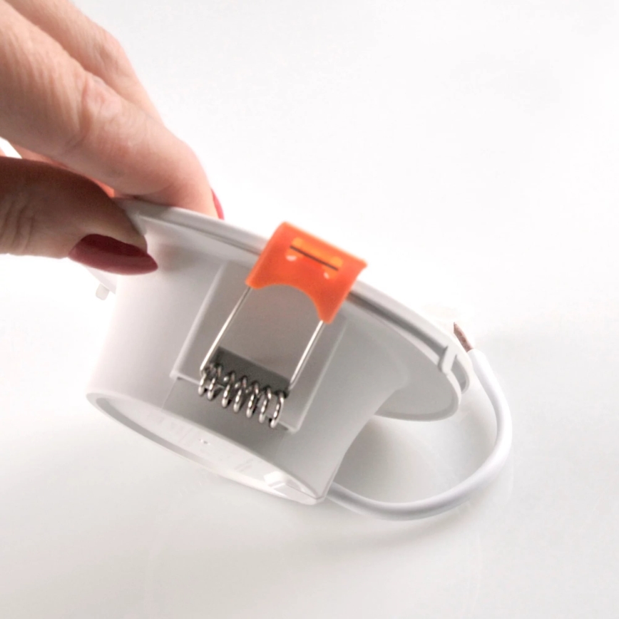 Χωνευτό Φωτιστικό LED ZOE LED/4,8W/230V λευκό