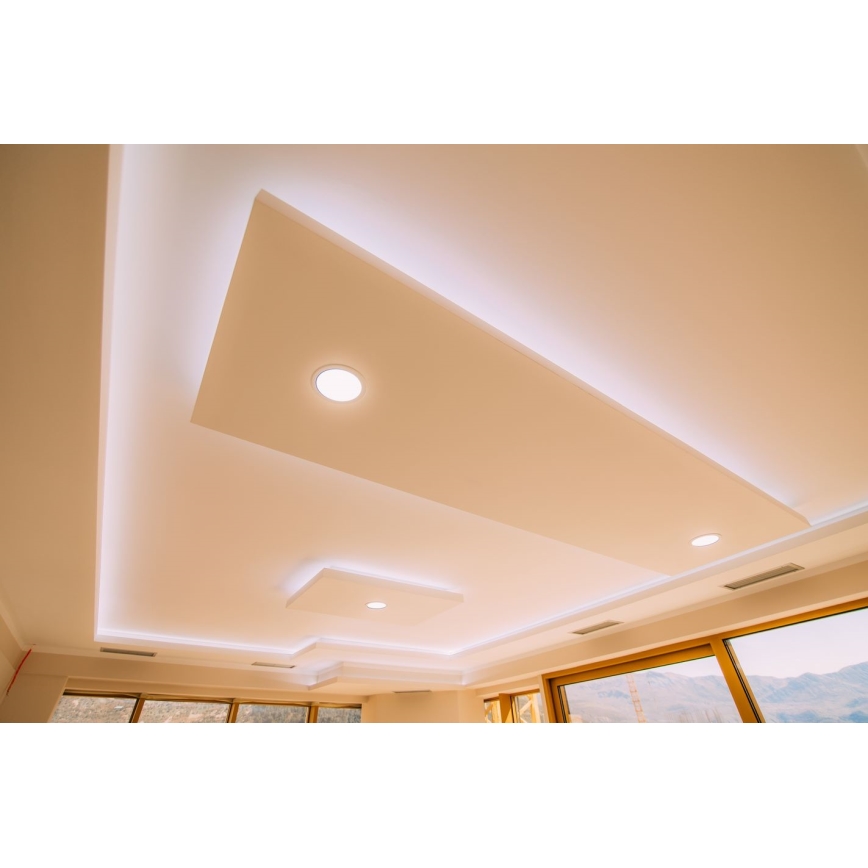 Χωνευτό φωτιστικό οροφής μπάνιου  LED VEGA LED/12W/230V 2800K διάμετρος 16,8 cm IP44  λευκό πάγου